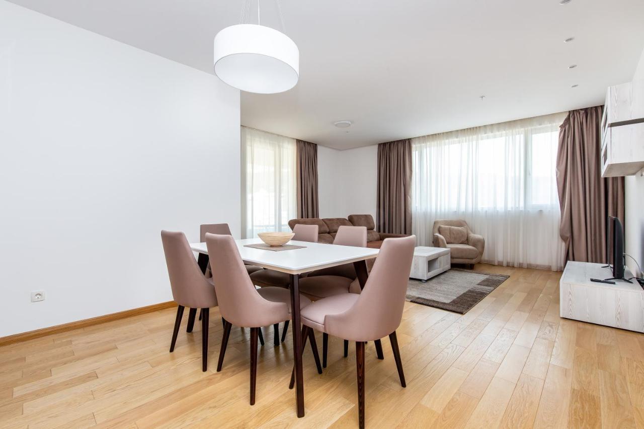 Apartments Lora In Apart-Hotel Budva Exterior photo